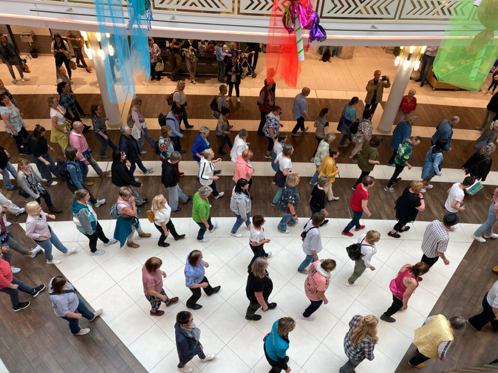 Line-Dance-Flashmob in der MArienplatz-Galerie