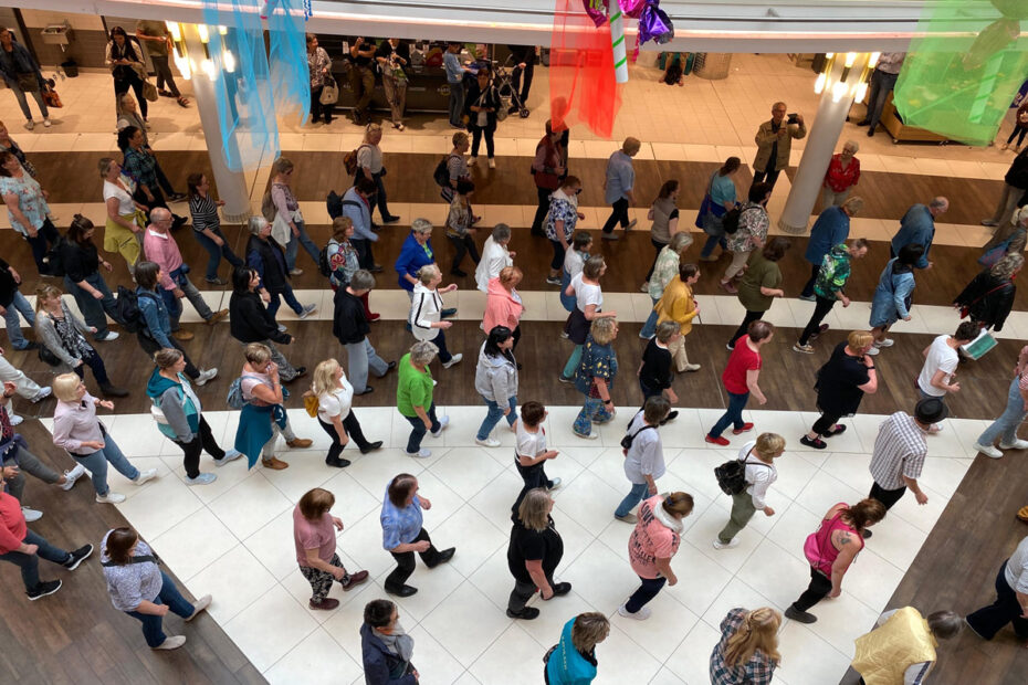 Line-Dance-Flashmob in der MArienplatz-Galerie
