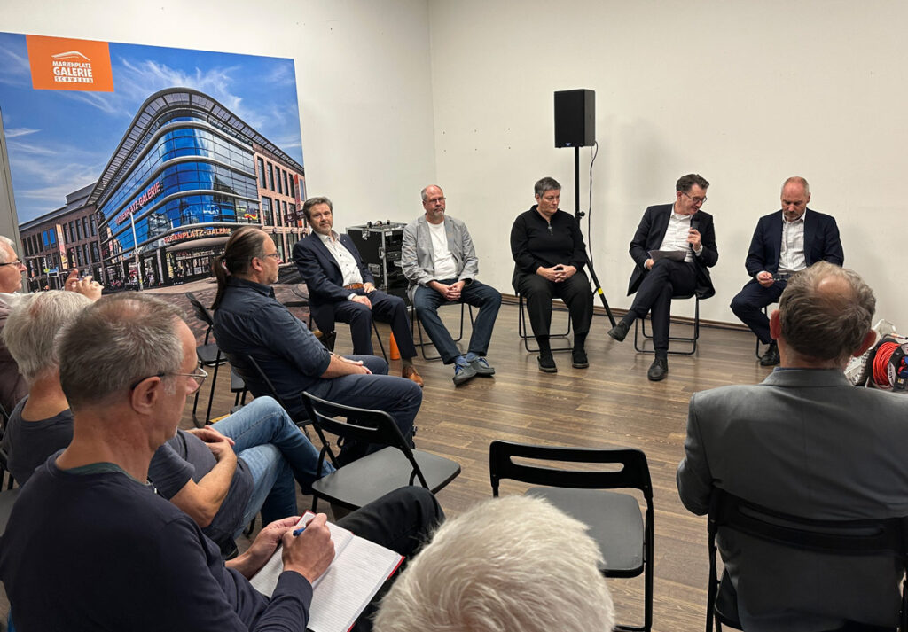 Diskussionsrunde in der Marienplatzgalerie