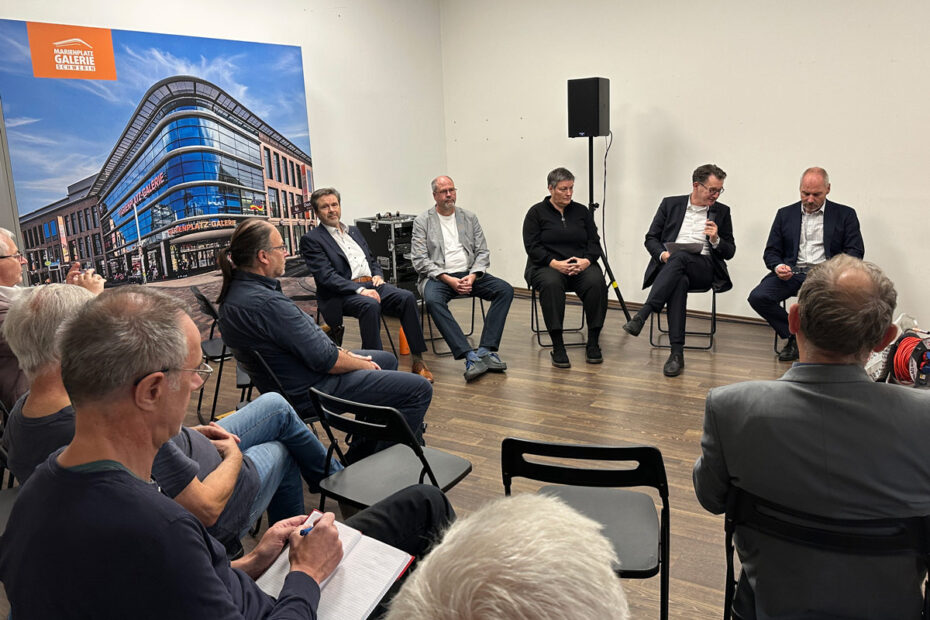 Diskussionsrunde in der Marienplatzgalerie